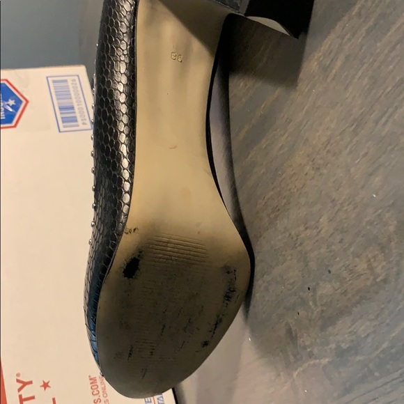 Talbots Genuine Leather Studded PeepToe Pump - Picture 6 of 7